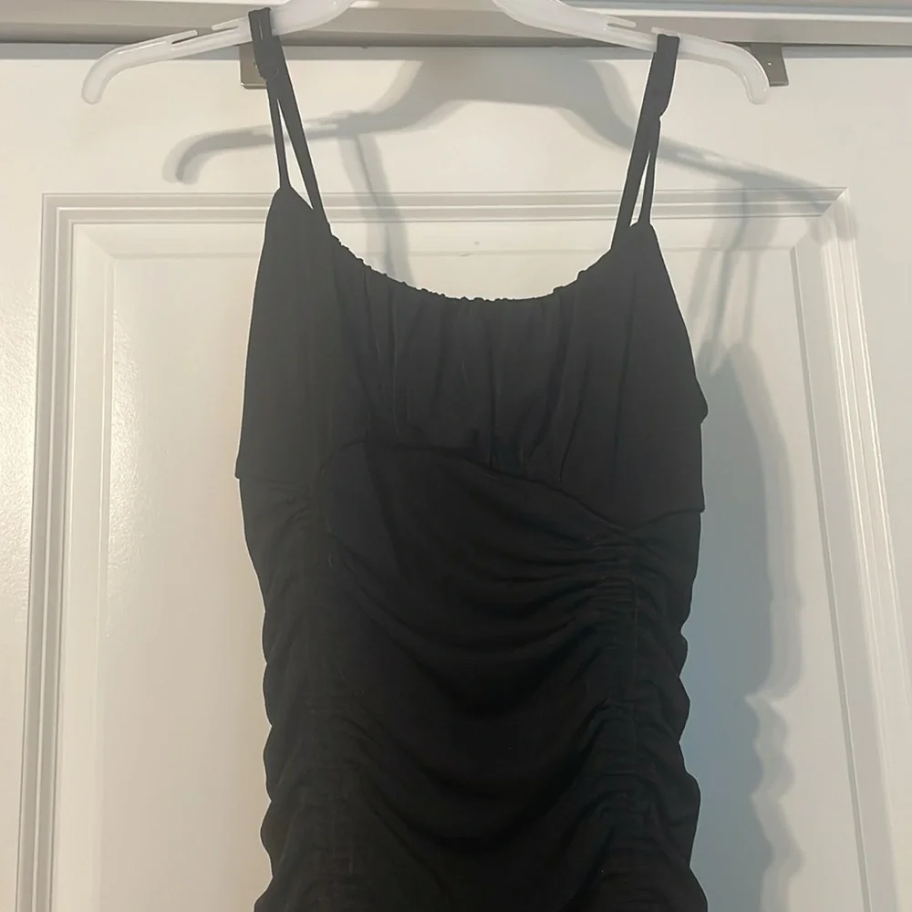 Dress - Picture 2 of 7